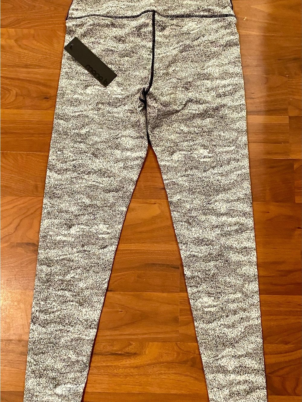 momo b Sandstorm Print Highwaist Leggings - Black & White